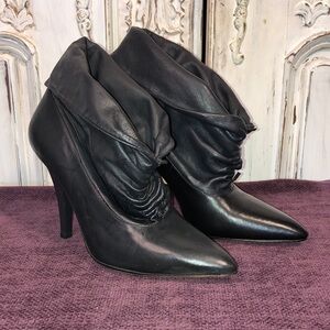 Report Signature Made in Brazil Leather Scrunch Black Bootie Size 7.5